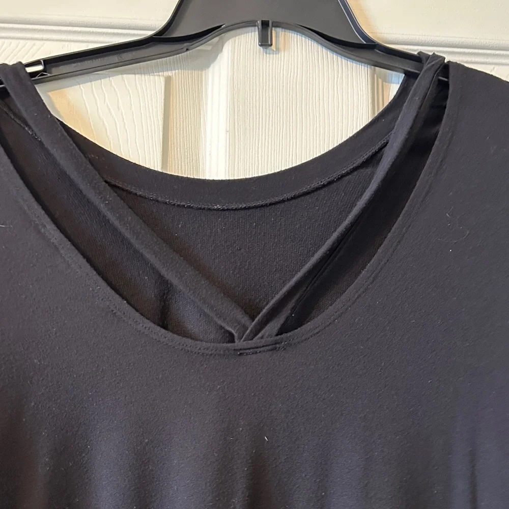 Athleta Black Long Sleeve Women's Tee - Picture 2 of 5